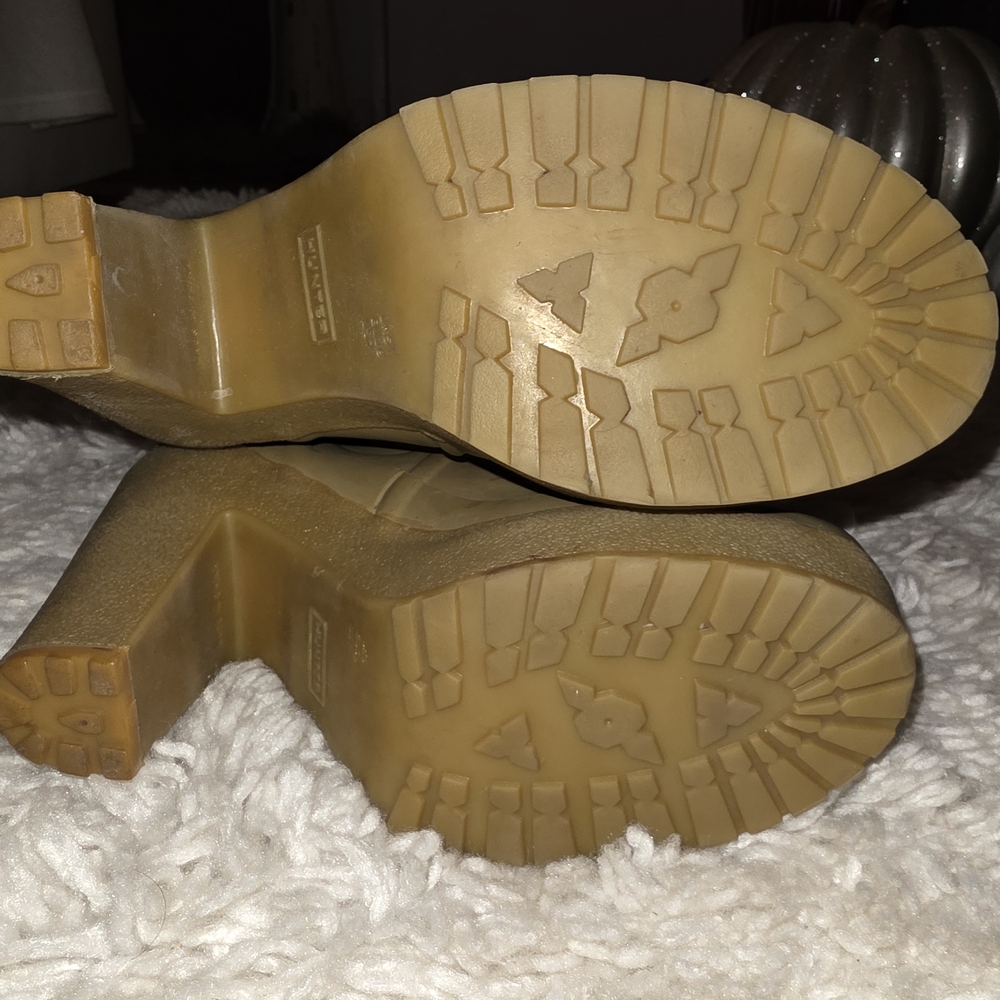 NWT Hunter Women's Beige TALL heel Rain Boots Sz 7 - Picture 11 of 13
